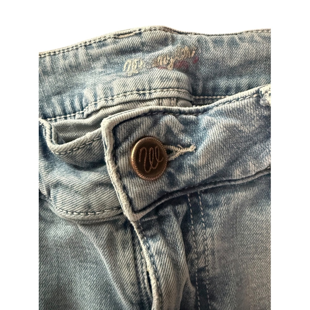 Wrangler Womens Light Wash Wide Leg High Rise Denim Jeans Retro Style - Picture 4 of 8